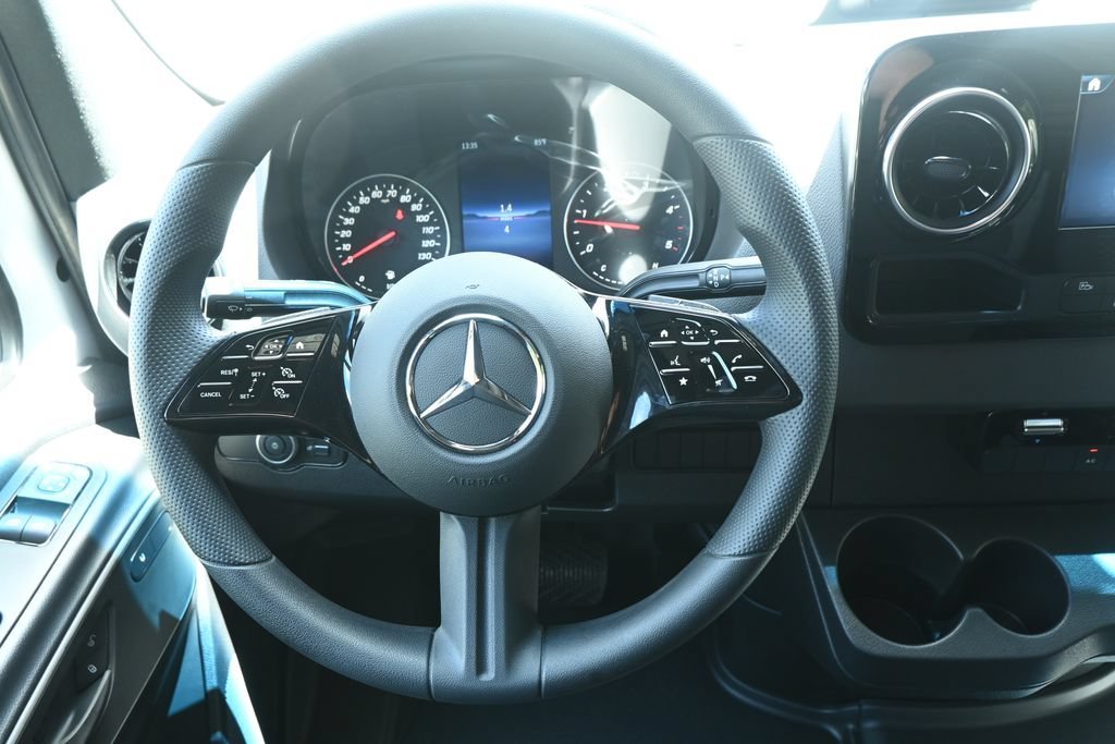 New 2026 Arctic White Mercedes-Benz Cargo 144 WB image 48