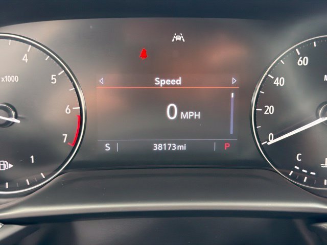 Used 2022 CINNABAR METALLIC Buick Preferred image 27