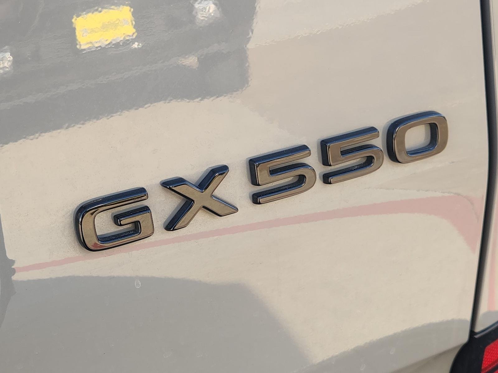 2025 Lexus GX 550 photo 12 of 34