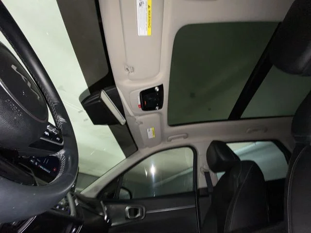 Used 2023 Silver Kia S image 22