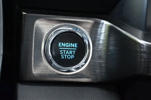 Used 2024 Agate Black Ford XL image 20