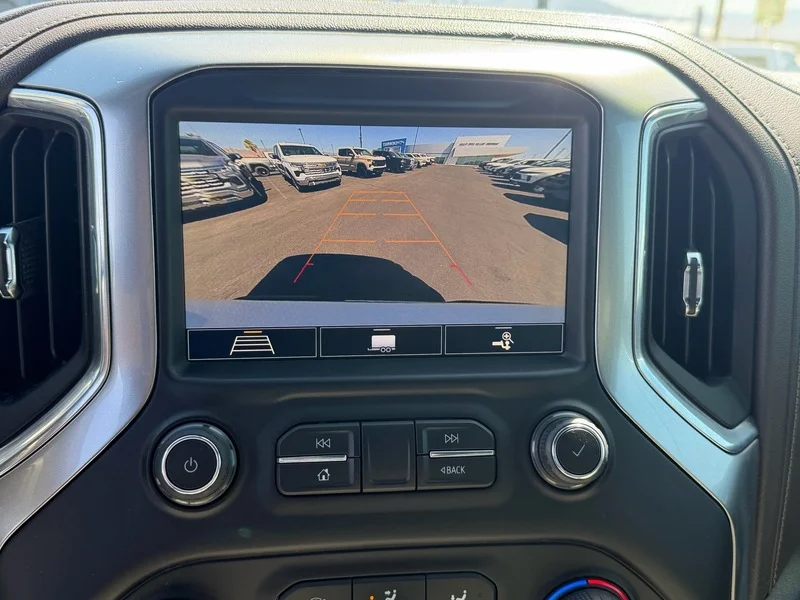 Used 2020 SUMMIT WHITE Chevrolet LT image 11