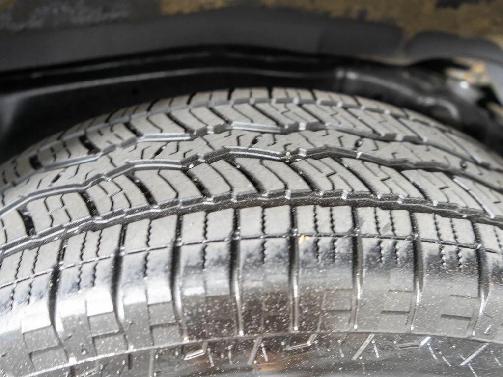 Used 2016 Gray Toyota SR5 Premium image 31
