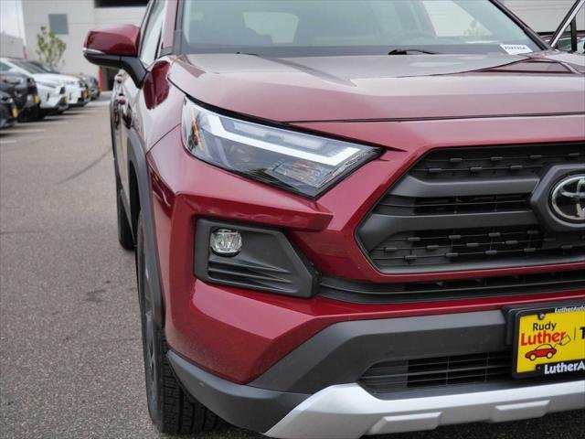 Certified Used 2022 RUBY FLARE PEARL Toyota  image 17