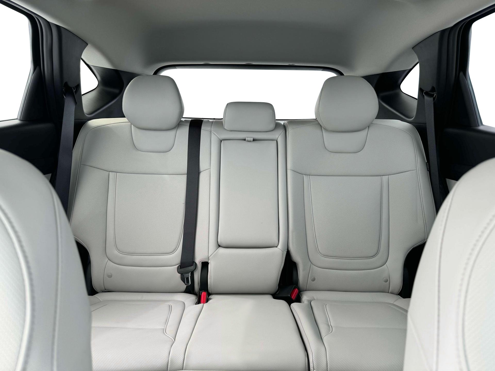 New 2025 Serenity White Pearl Hyundai SEL Convenience FWD image 16