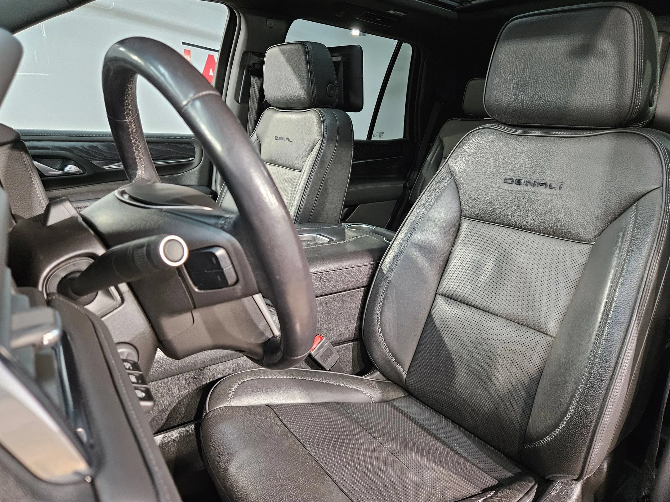 Used 2023 Volcanic Red Tintcoat GMC Denali image 25