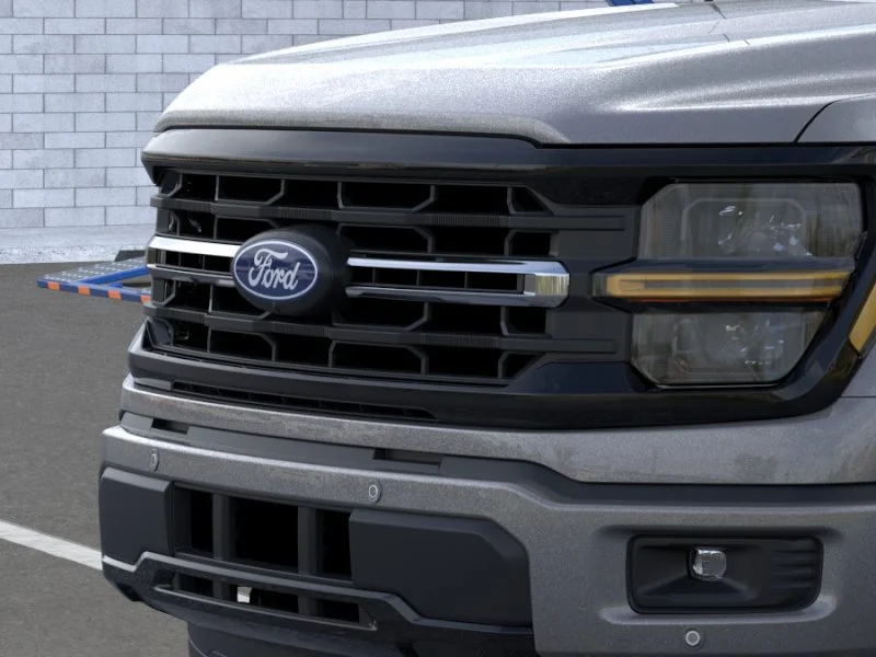 New 2026 Carbonized Gray Metallic Ford XLT image 17