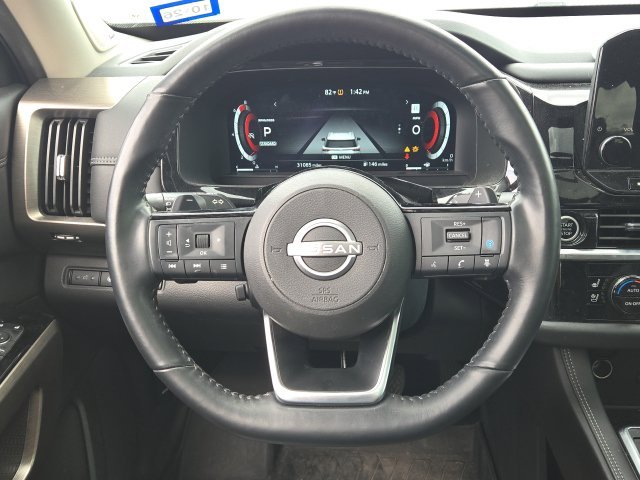 Used 2024 Beige Nissan Platinum image 13