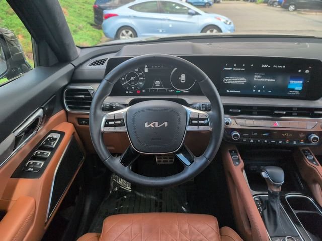 Certified Used 2024 Green Kia SX-Prestige X-Line image 15