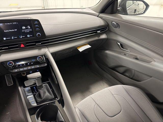 New 2026 Black Hyundai SEL Sport image 14