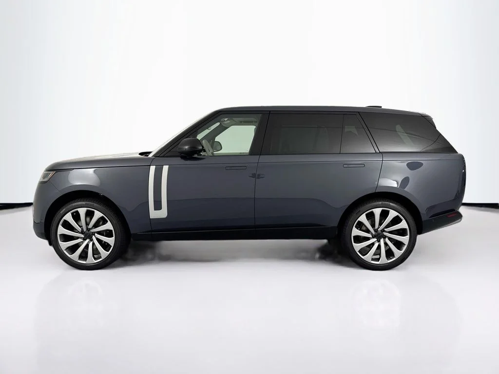 New 2026 Varesine Blue Land Rover Autobiography image 8