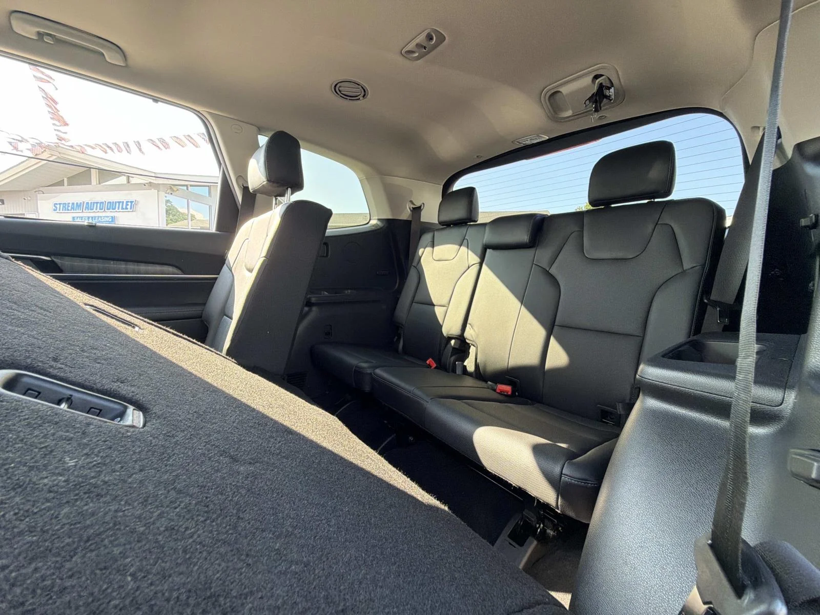 Used 2024 White Kia EX image 15