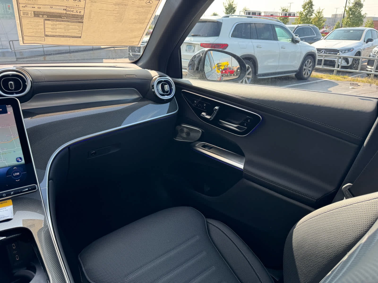 New 2027 Starling Blue Metallic Mercedes-Benz GLC 300 image 35
