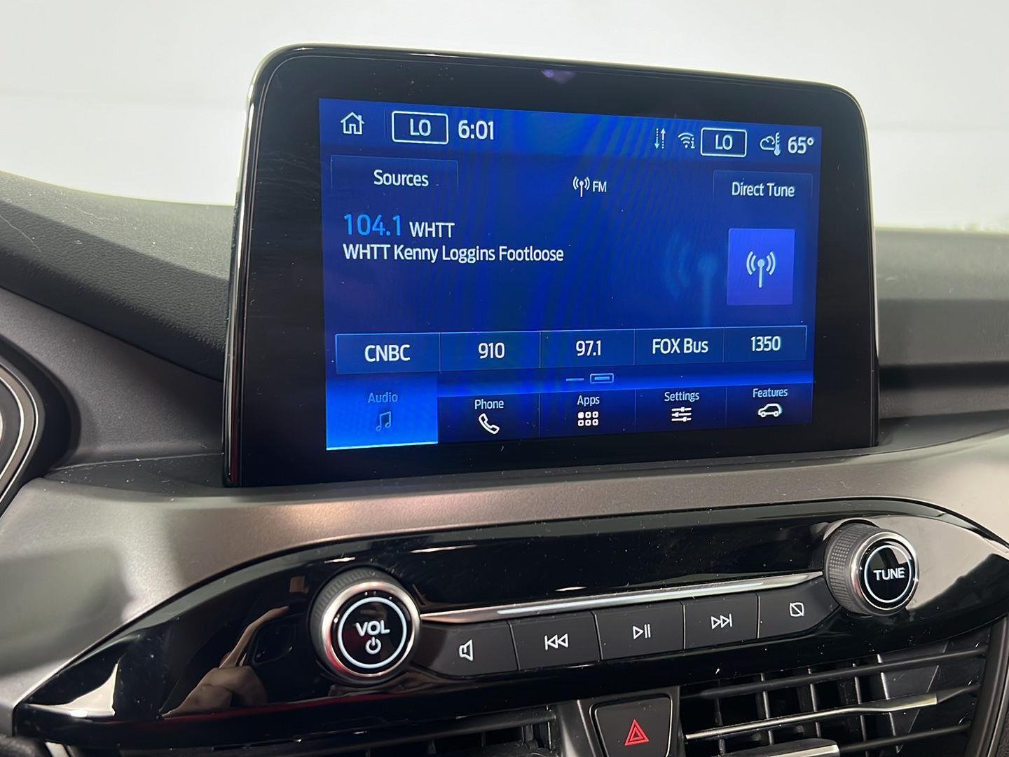 Used 2023 Iconic Silver Ford Active image 19