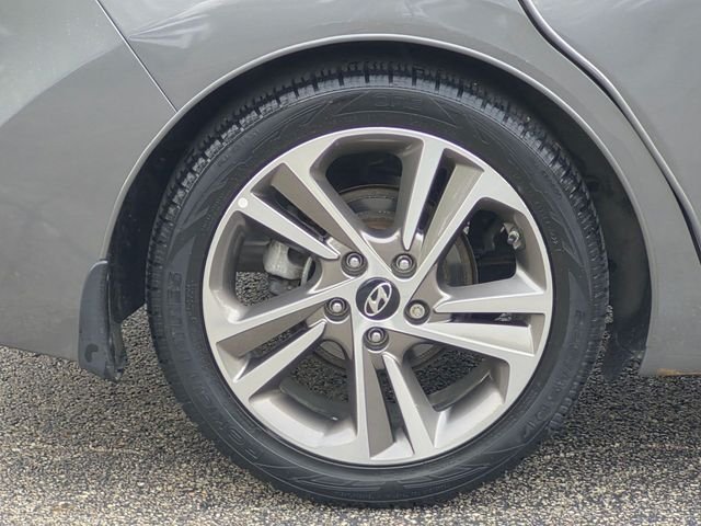 2018 Hyundai Elantra Limited - Photo 9