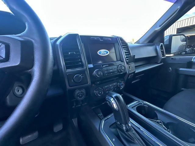 Used 2017 Silver Ford XLT image 14