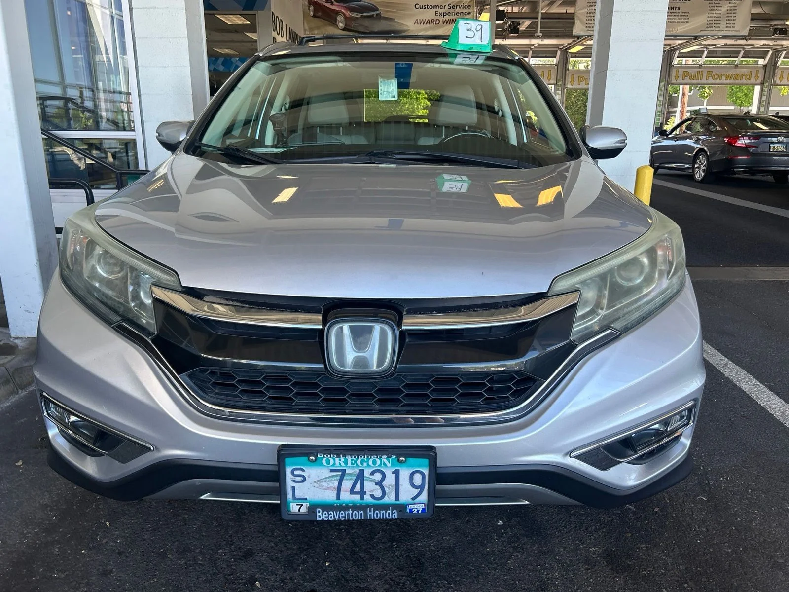 Used 2015 Alabaster Silver Metallic Honda Touring image 2