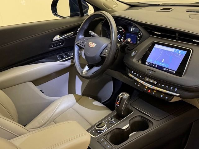 Used 2019 Atlantic Metallic Cadillac Premium Luxury image 26