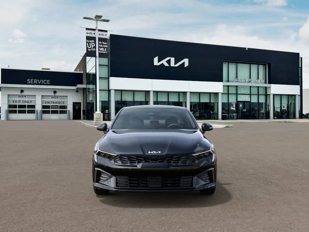 2025 Kia K5 EX - Photo 2