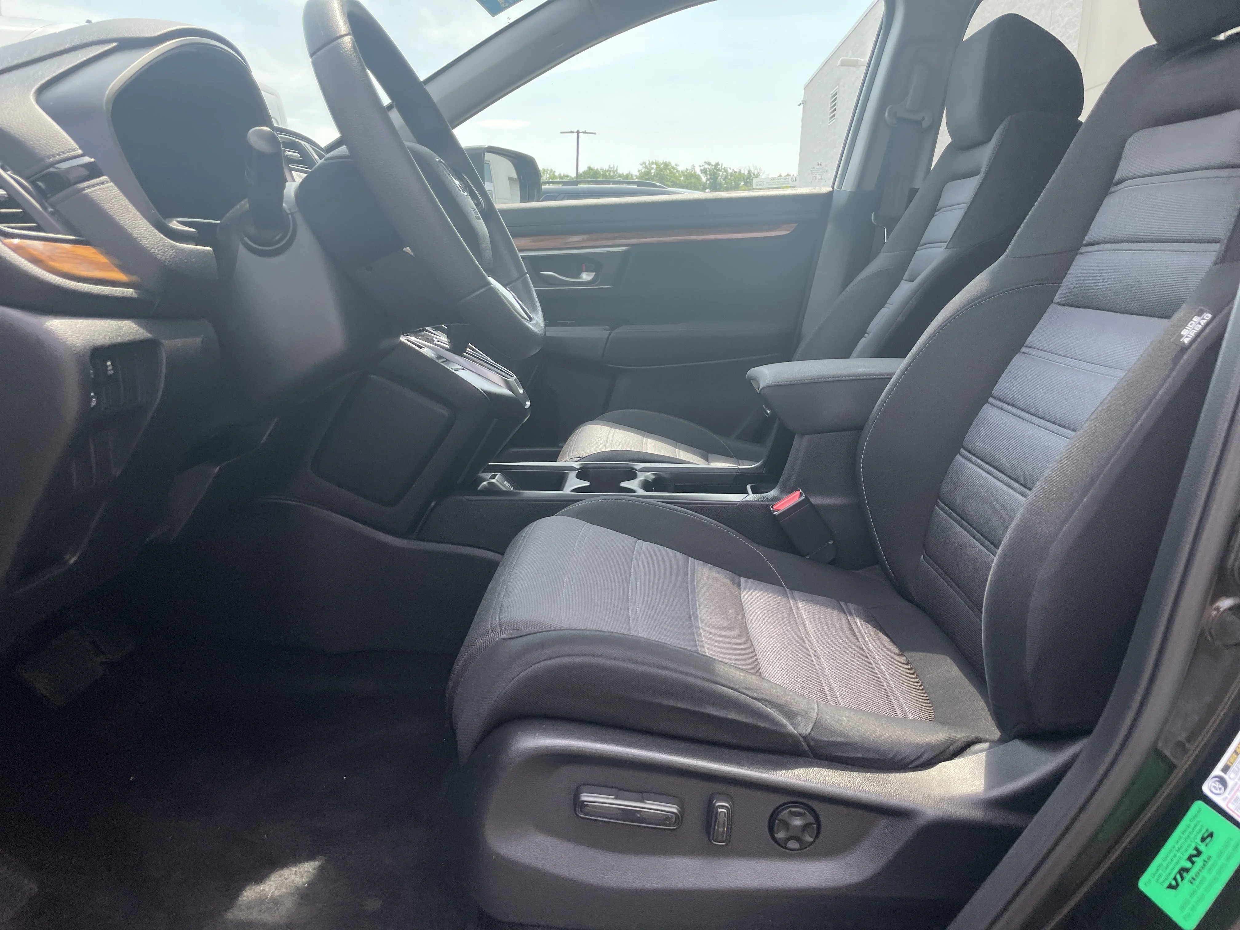 Certified Used 2018 Olive Honda EX image 21