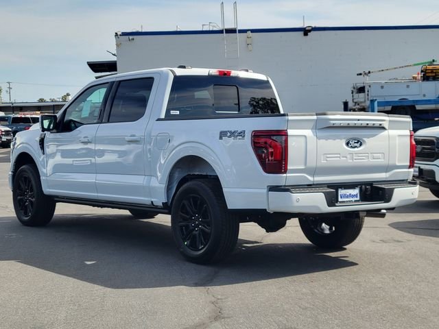 New 2026 Star White Metallic Tri-Coat Ford Platinum® image 2