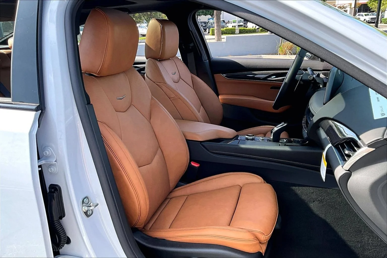 New 2026 Vibrant White Tricoat Cadillac Sport image 19