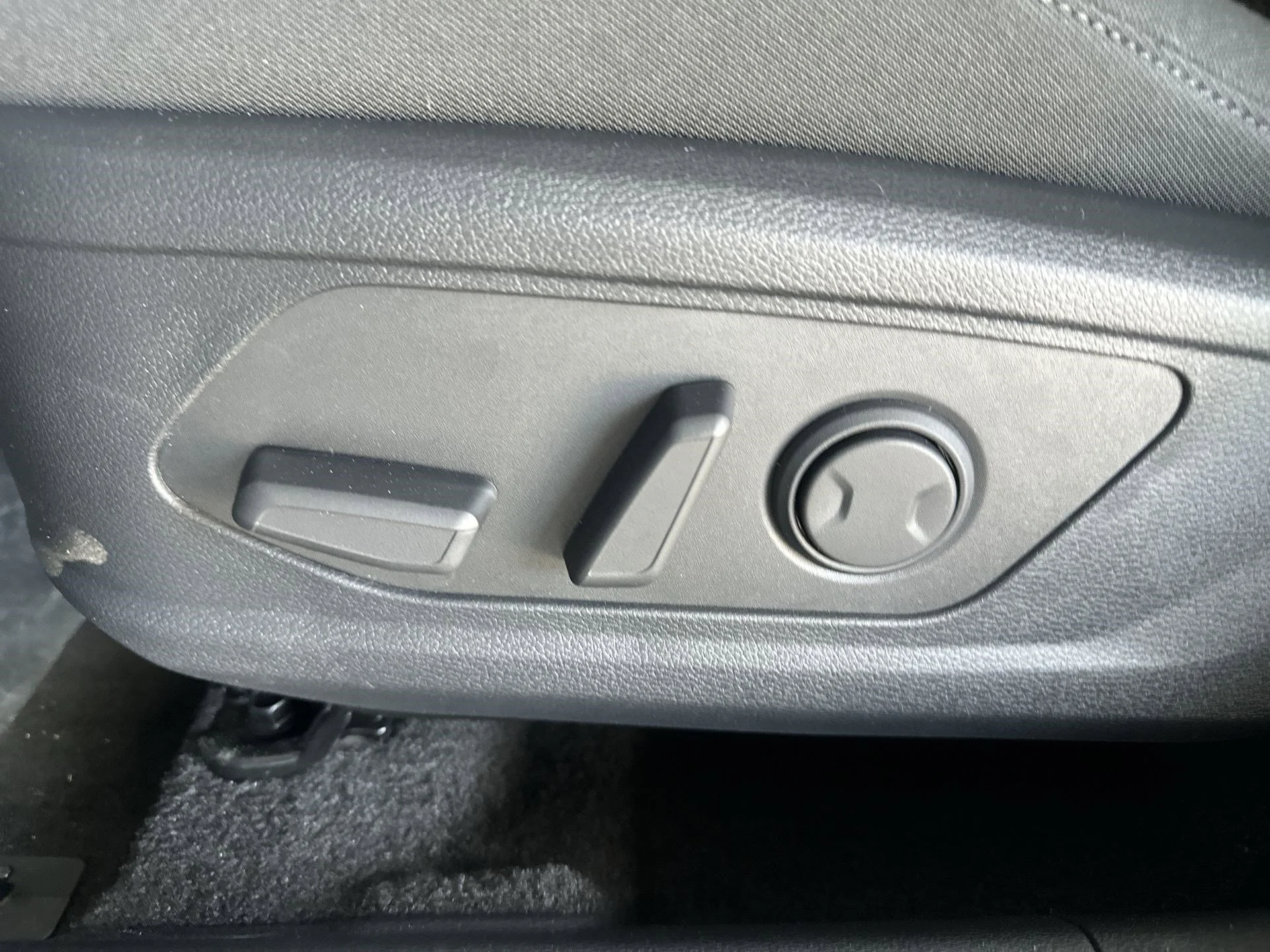 New 2026 Gravity Gray Kia S image 16