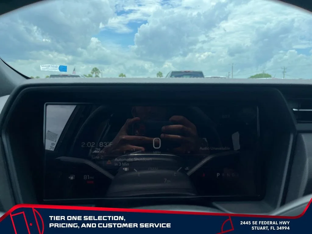 New 2026 Summit White GMC Elevation image 24