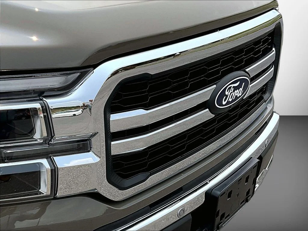New 2026 Marsh Gray Ford Lariat® image 34