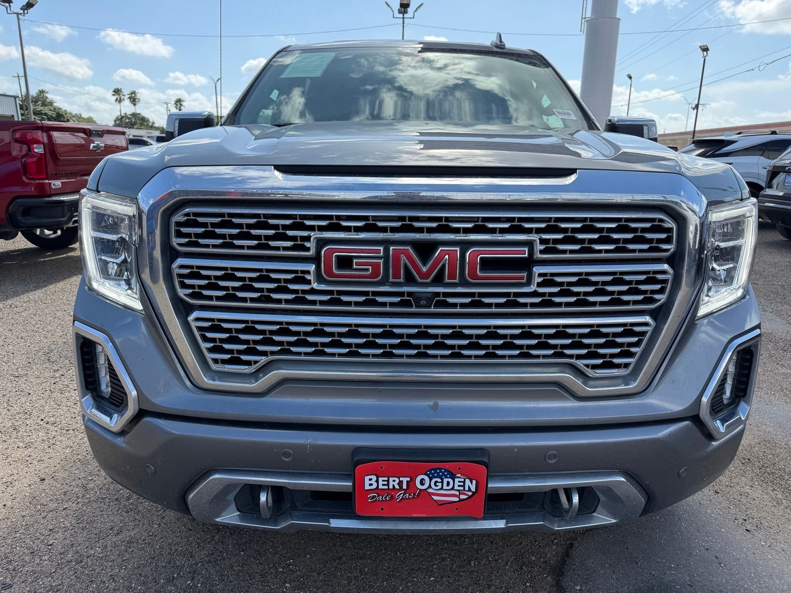 Used 2021 Gray GMC Denali image 2
