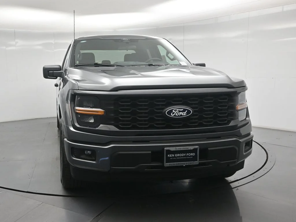 New 2026 Carbonized Gray Metallic Ford STX image 43