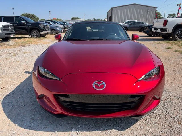 Used 2022 Red Mazda Grand Touring image 3