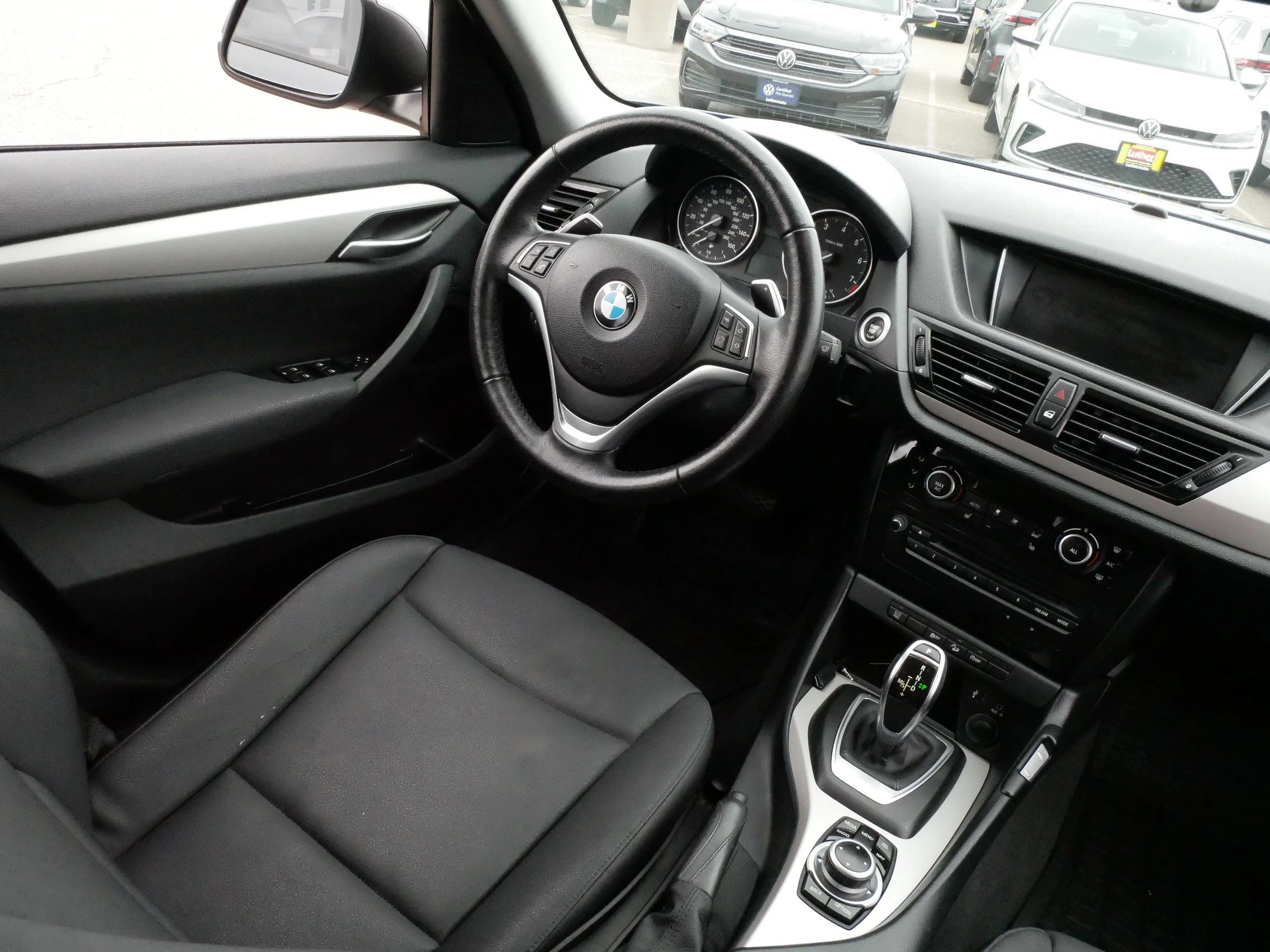 Used 2014 Gray BMW xDrive28i image 9