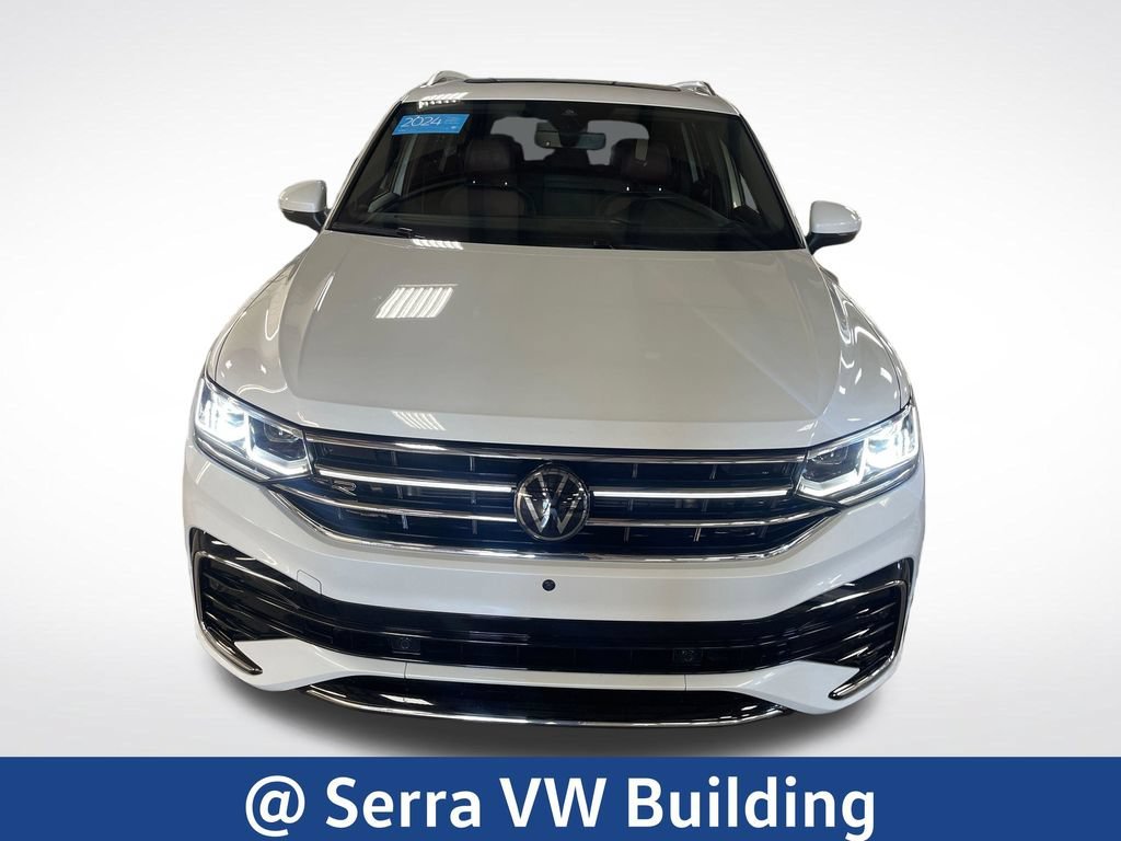 Used 2024 White Volkswagen SEL R-Line image 9