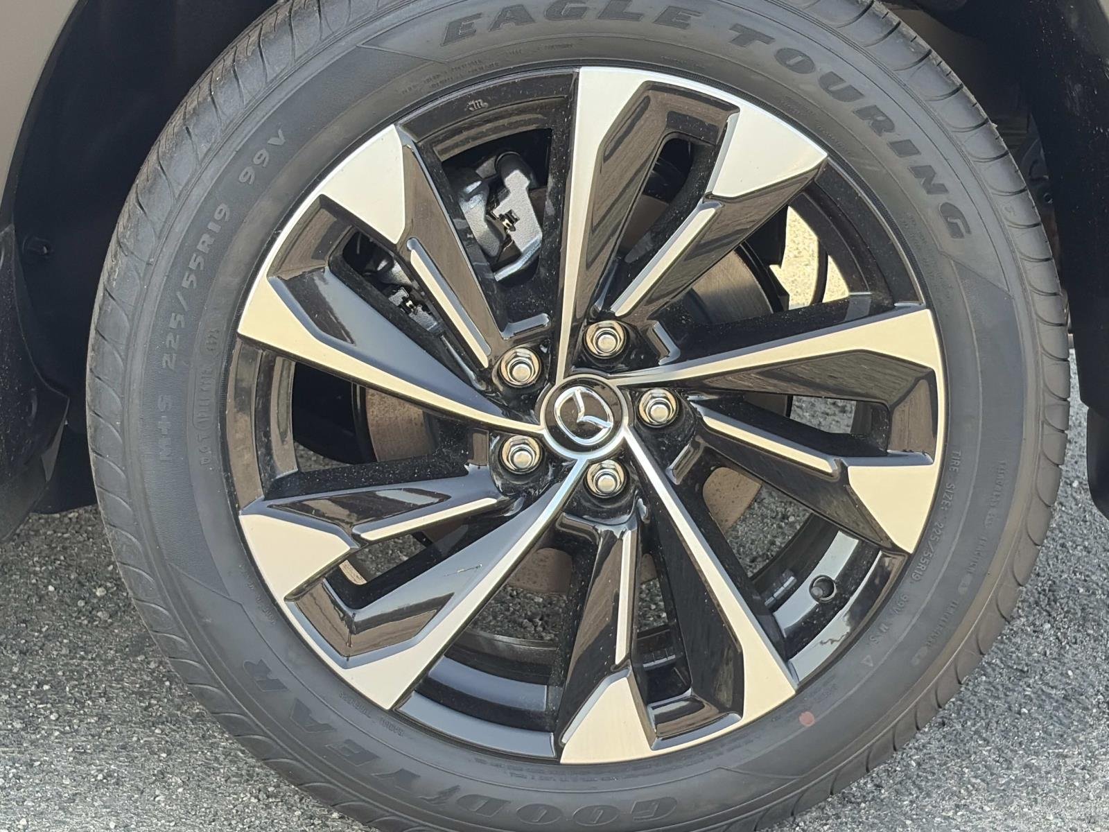 New 2026 Wind Chill Pearl Mazda Premium Plus AWD image 15