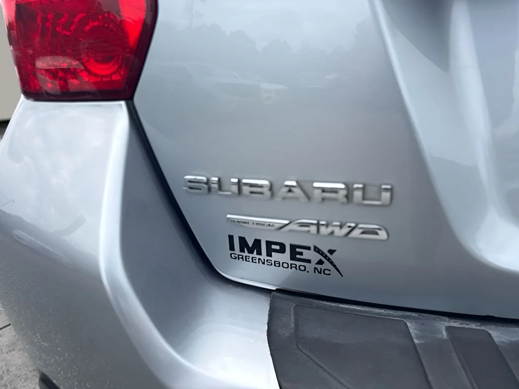 Used 2017 Silver Subaru 2.0i Premium image 17
