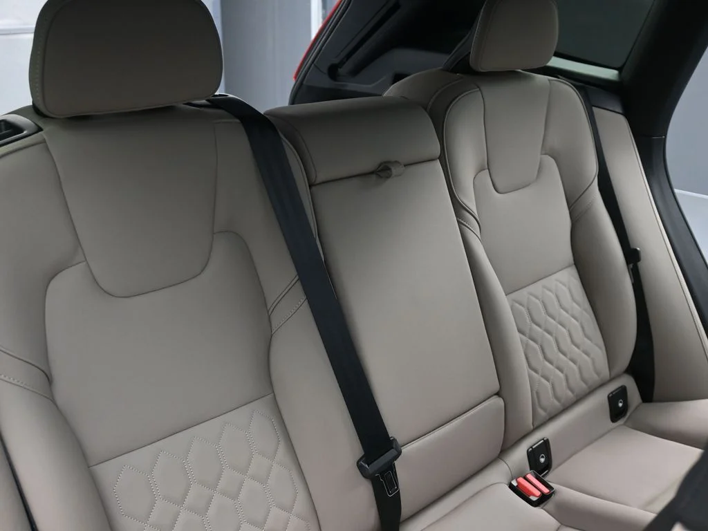 New 2026 Crystal White Volvo Plus image 13