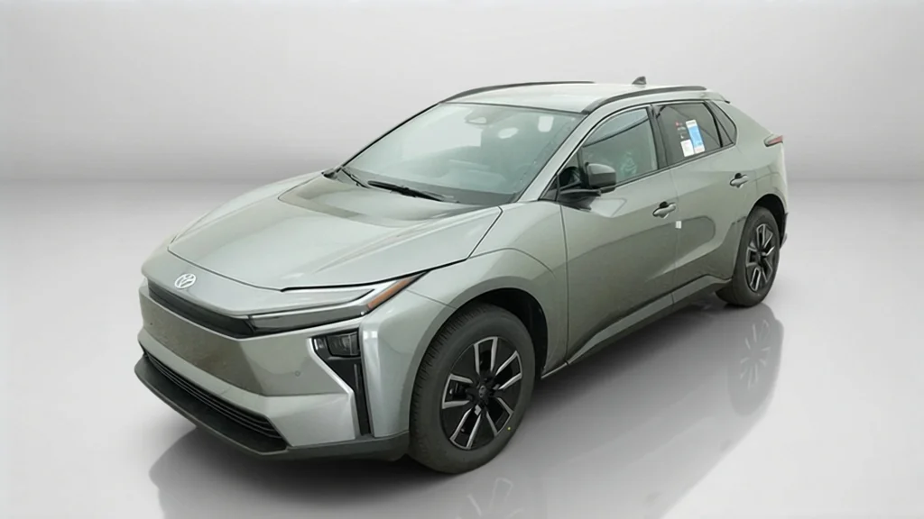 2027 Toyota bZ XLE