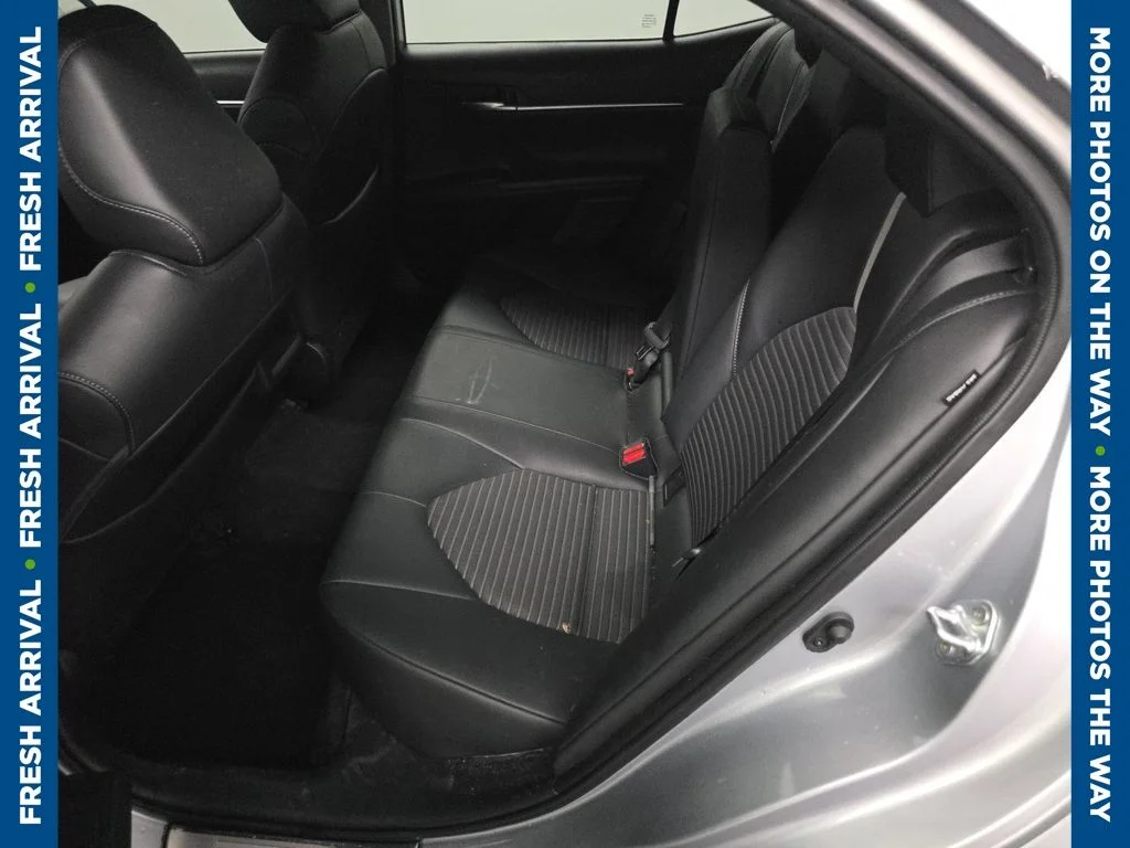 Used 2022 Silver Toyota SE image 9