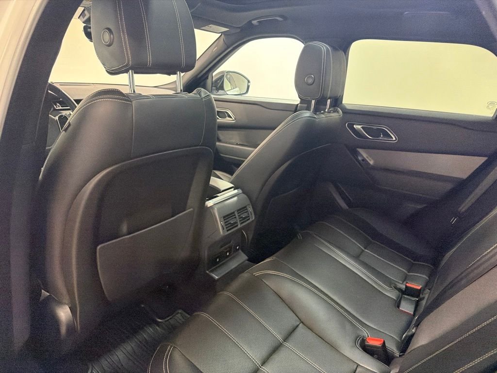 Used 2019 Fuji White Land Rover S image 21