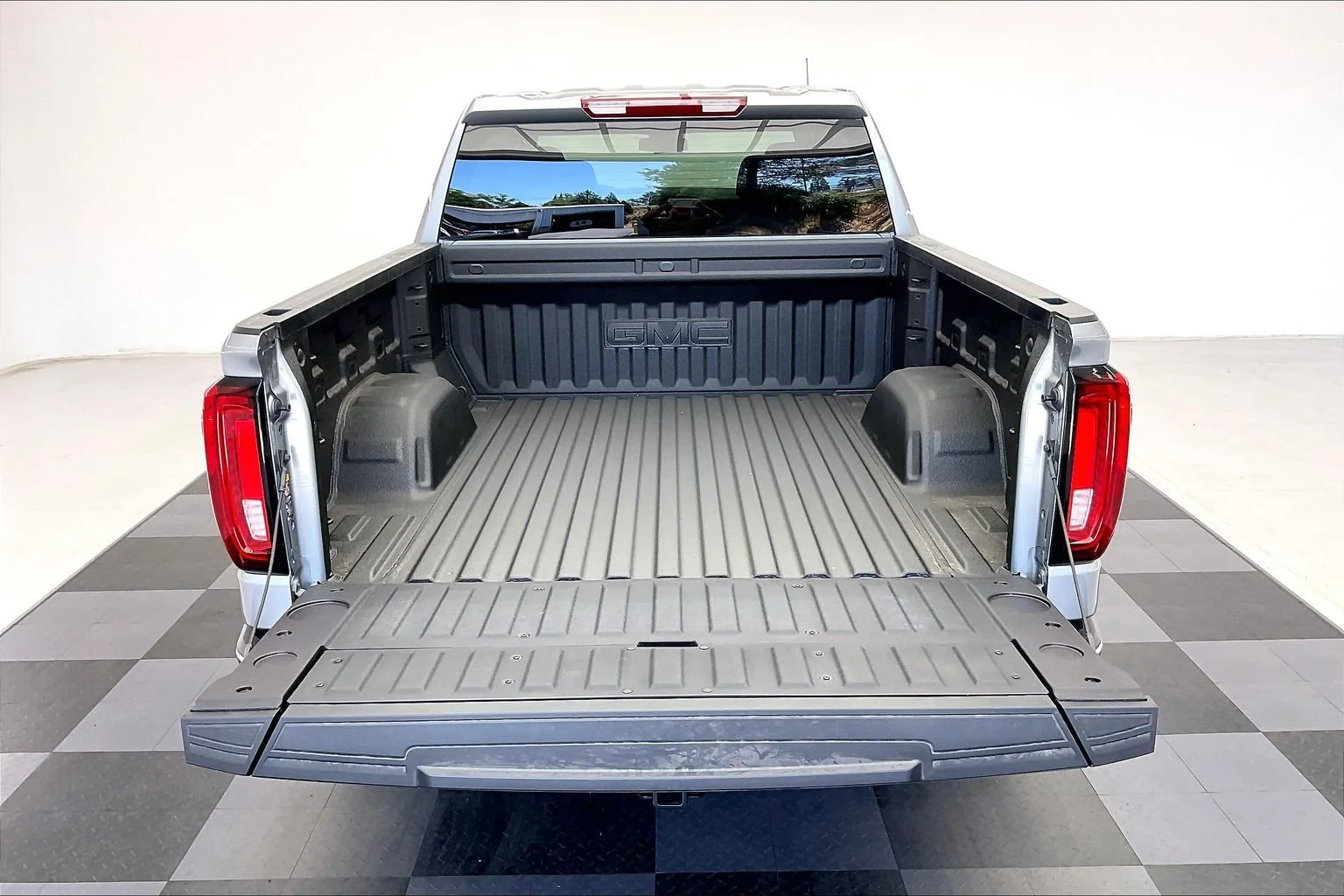 New 2026 Sterling Metallic GMC SLT image 11