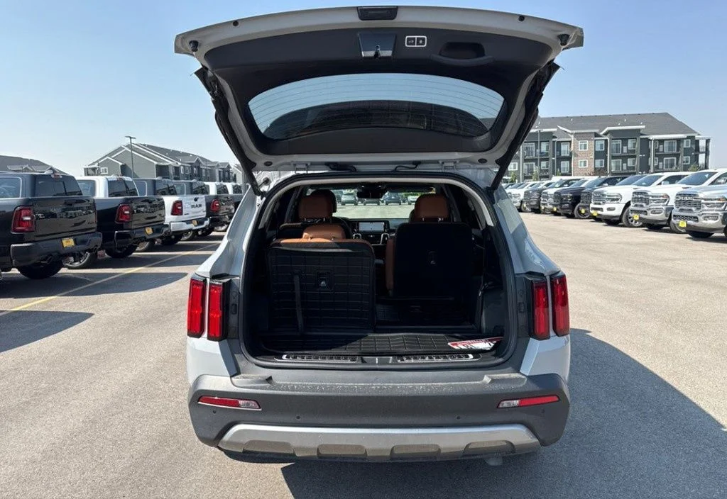 Used 2023 Gray Kia X-Line SX Prestige image 12