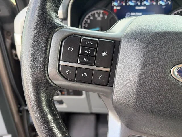 Used 2022 Gray Ford XLT image 15