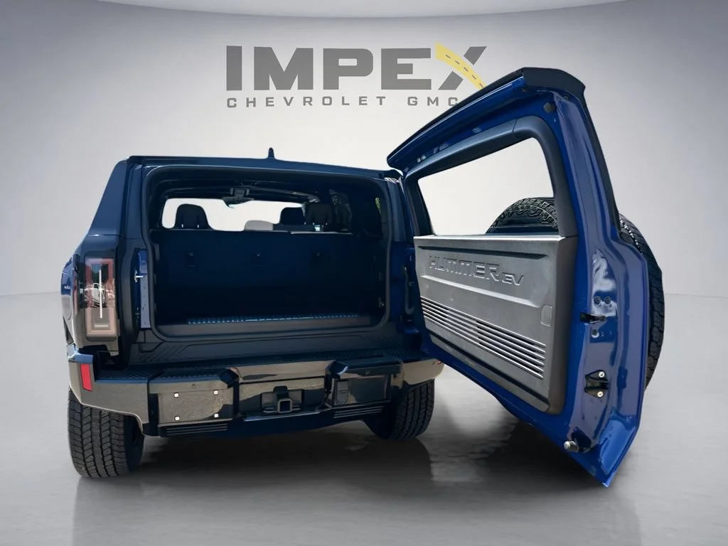 Used 2024 Supernova Metallic (Dark Blue) GMC 2X image 33