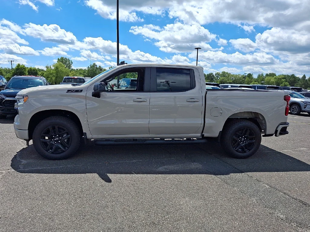 New 2026 White Sands Chevrolet RST image 5