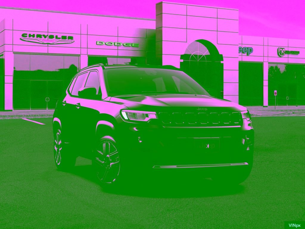 New 2026 Diamond Black Crystal Pearl-Coat Exterior Paint Jeep Limited image 16