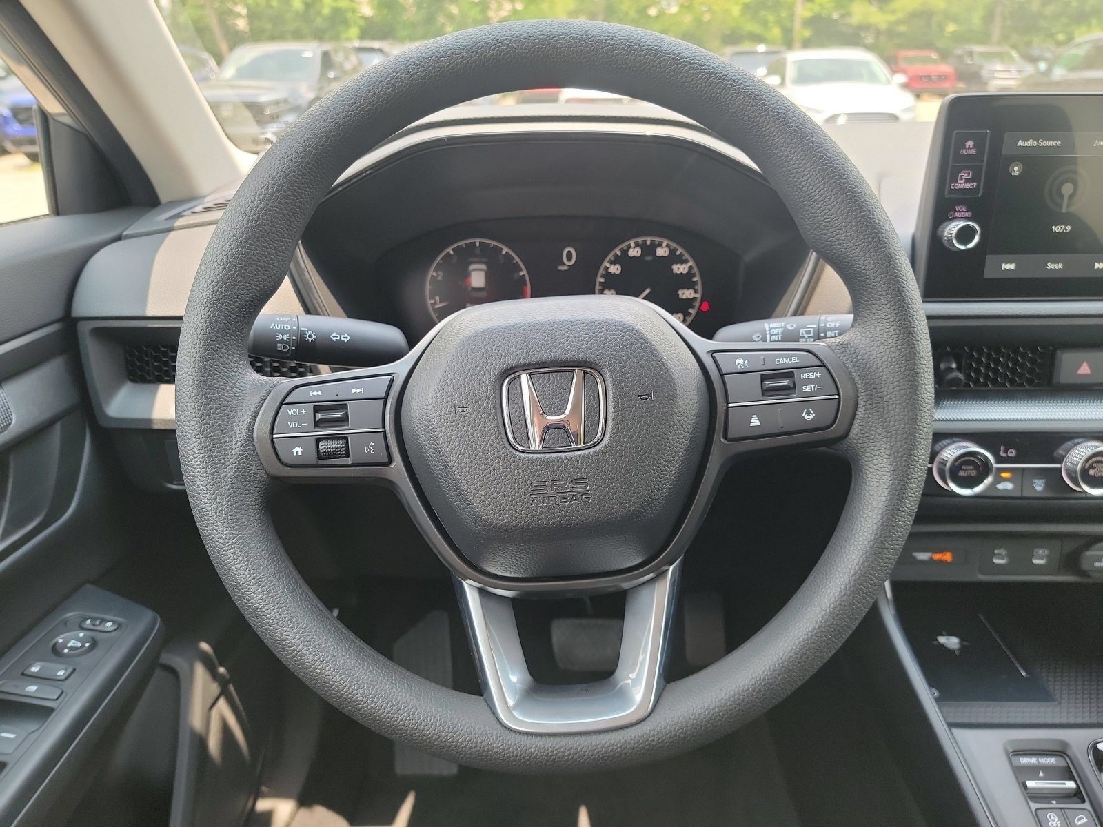 New 2026 Solar Silver Metallic Honda LX image 11