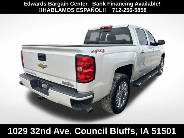 Used 2015 White Chevrolet High Country image 5