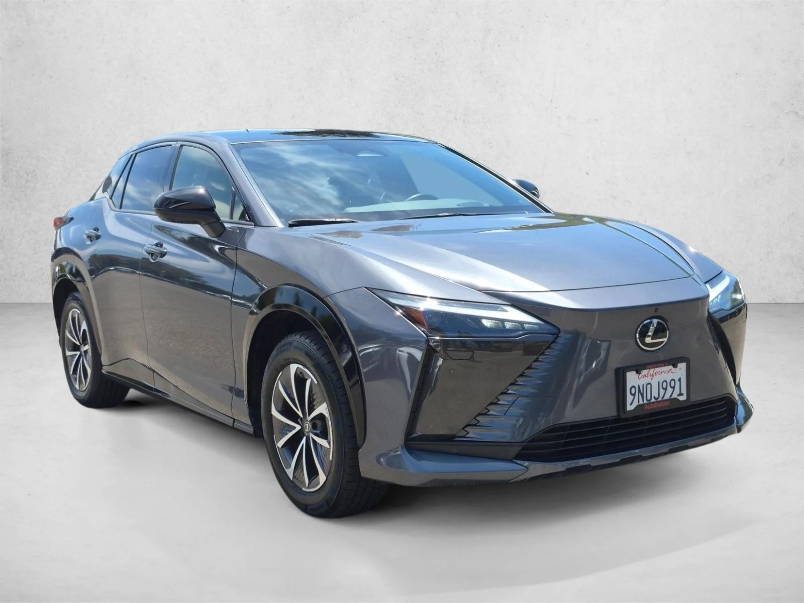 Used 2024 Cloudburst Gray Lexus RZ 300e Premium image 4