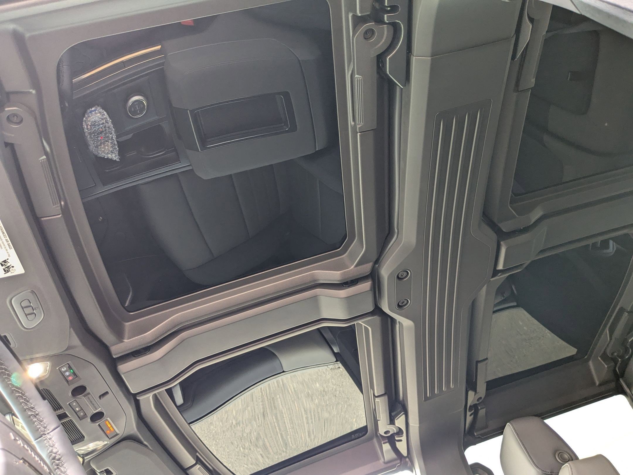 2025 GMC HUMMER EV 2X - Photo 9